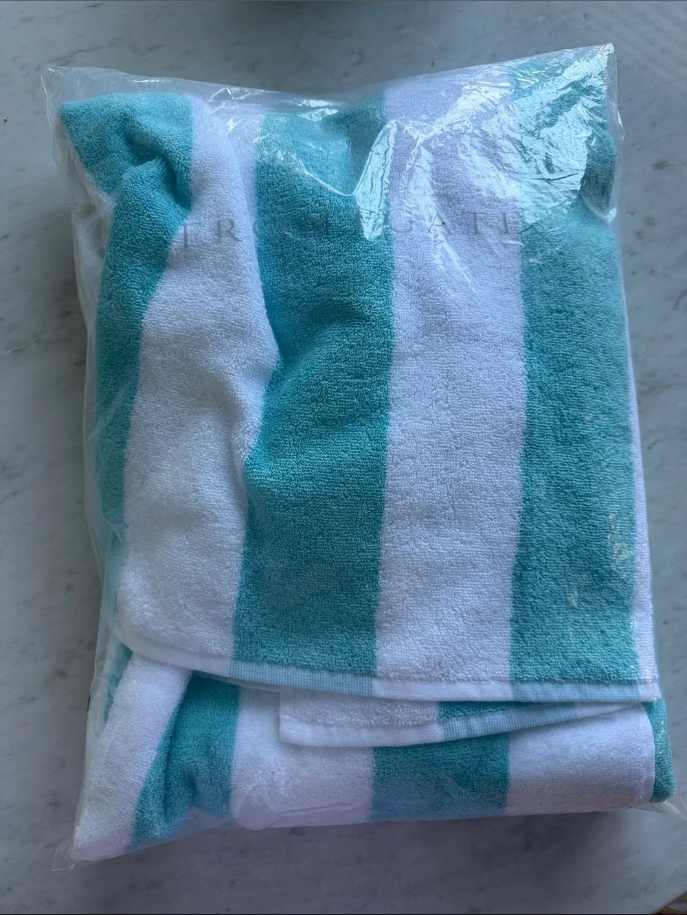NWT Frontgate Resort Cabana Stripe Beach Towel